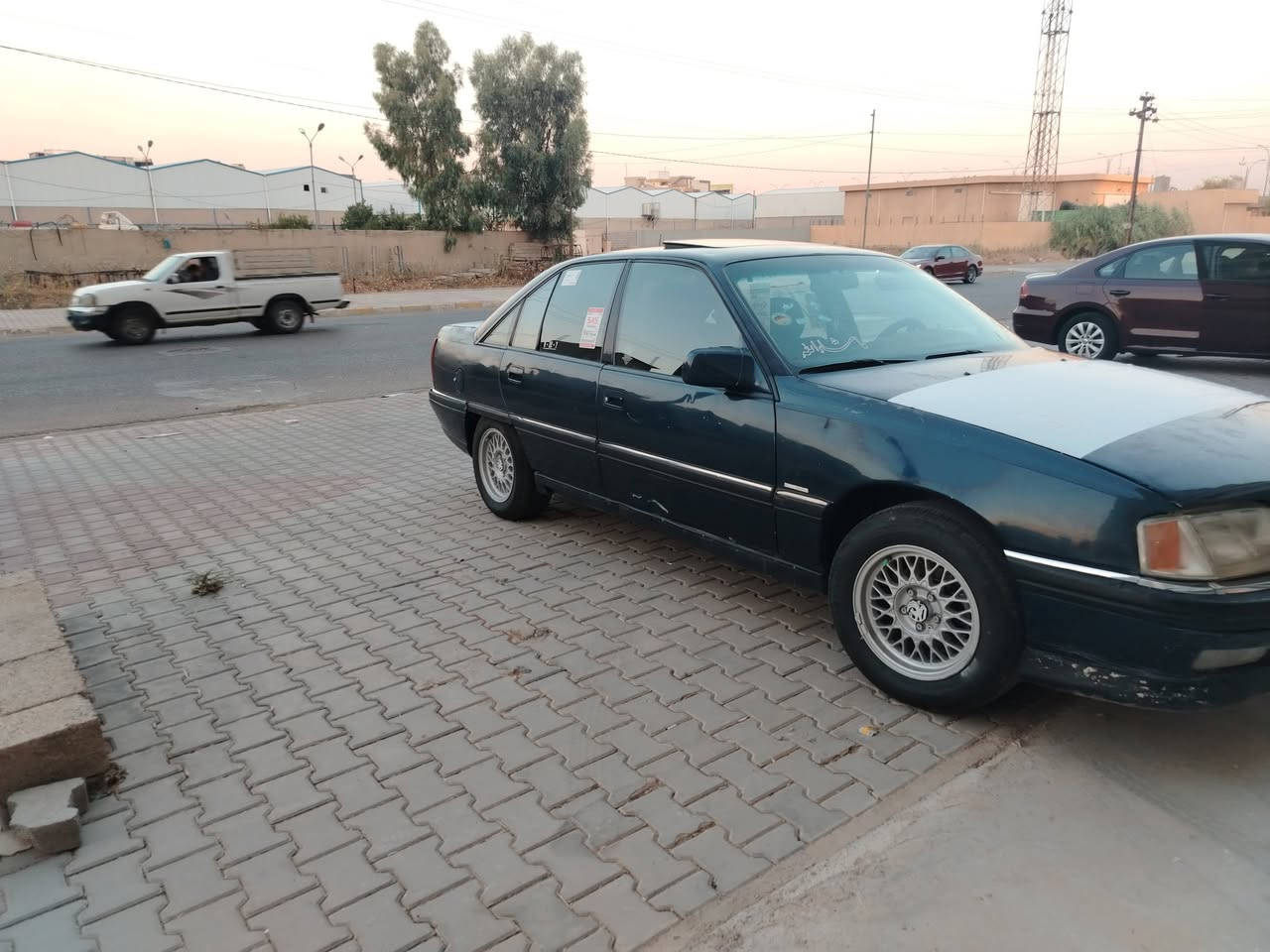 للبيع اوميكا موديل 1991 حجم 20  سيار شرط كير محرك شرط سيار بدون ضرار صدر كل شرط تحويل شرط رقم سليماني شرط تحويل وكال سيار جاهزه سلايد جام كهرابياي سعر 30.   ***********
