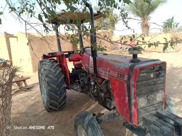 للبيع تنكتر ايراني الموديل 2009السعر 9 ملايين وبيها مجال رقم المبايل ***********
