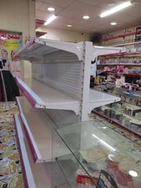 ميز للبيع الاستفسار وتفاصيل اكثر مراسلة خاص او اتصال برقم  07829437880