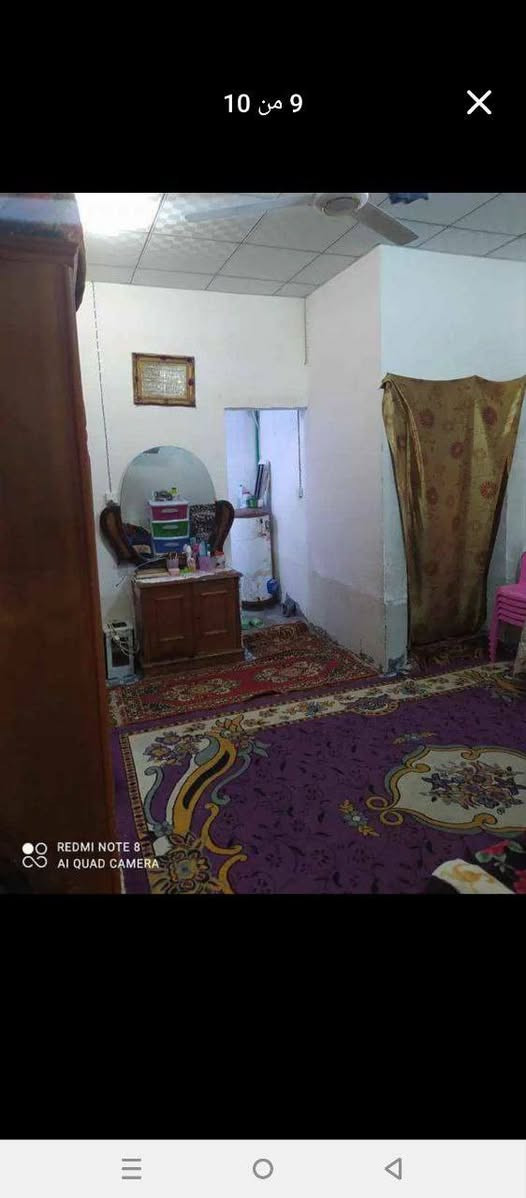 بيت للايجار 60 متر . غرفه وصاله ومطبخ وتخاريج ومدخل . بي تانكي وسخان وخط مولده 
سعر الايجار 150 قفل قفل بدون دلالية ولا اي شي اني صاحب البيت 
العنوان / زراعي حي ميسان . قرب النفق بأول فرع بشارع مخزن الموز 
*********** النجف, العراق
