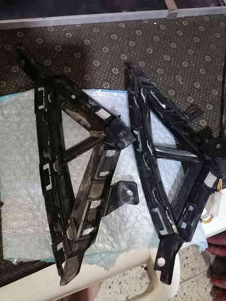 سلام عليكم عندي غراض مال النتره مازده جهت السيره مديل 17,18وهوئيات مال تفصيخ اصلي  هم مال النتره مديل 21,22 قيم واخذ رقم تليفون *********** بي وتساب
