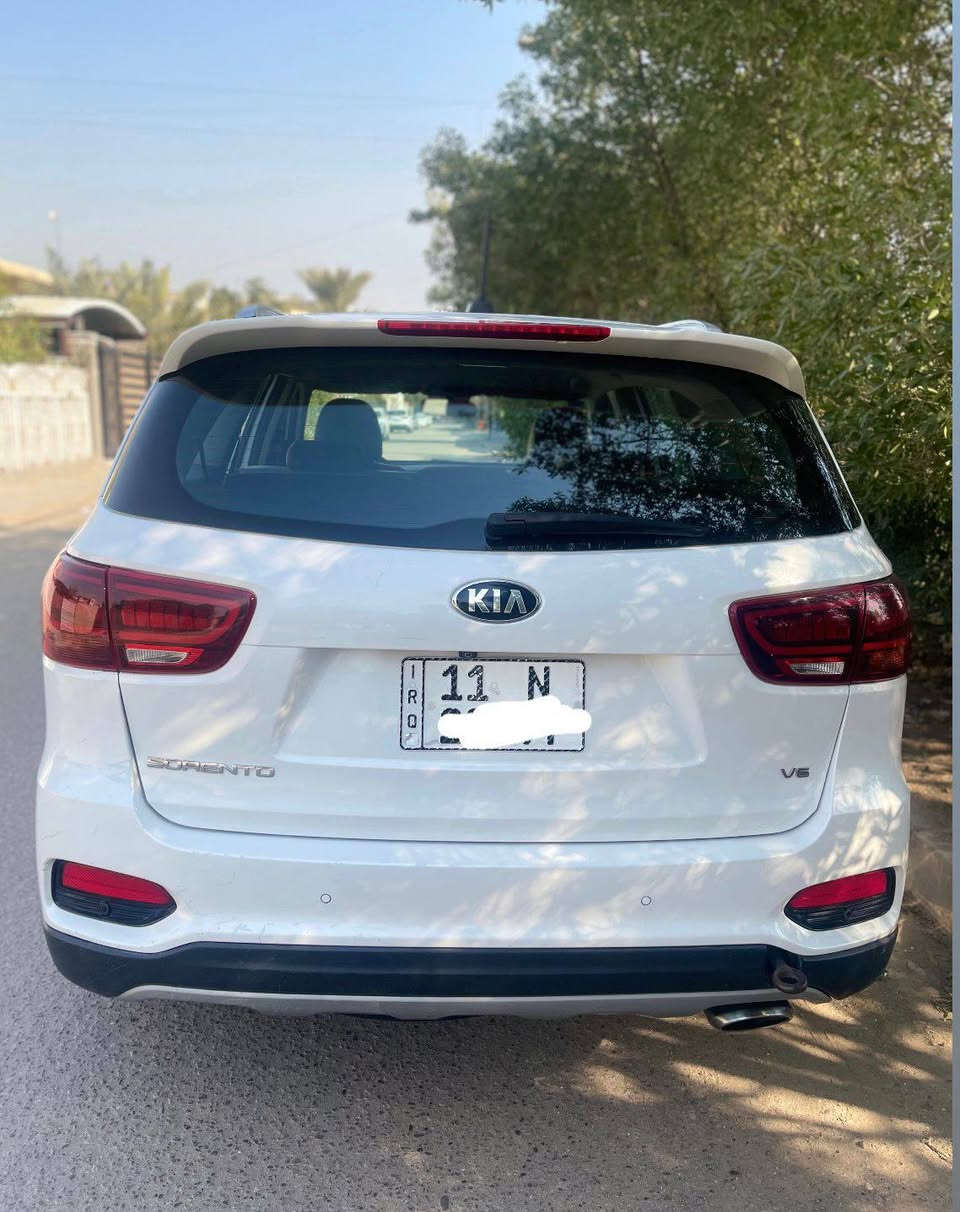 السلام عليكم سورنتو موديل 2019 خليجي نص فول
بصمة 
جنطة كهرباء 
سبعة راكب 
كشنات جلد و كهرباء 
ثلاث قطع تبريد 
حساس امامي وخلفي 
ثلاث وضعيات قيادة 
بصمة ابوب 
شاشة كبيرة بلادية 
كامرة خلفية دوارة بلادية 
مكينة 6 سلندر كفالة عامة من فتح 
كير 8 نمرة كفالة عامة من فتح 
الكشر كفالة عامة من صبغ قطرة صبغ ما بيهة 
وكفالة عامة من بارد فقط حافة الجاملغ بيهة بارد بسيط لا غير 
رقمهة بغداد الدولي با اسمي 
عنواني بغداد 
السعر 229
***********
