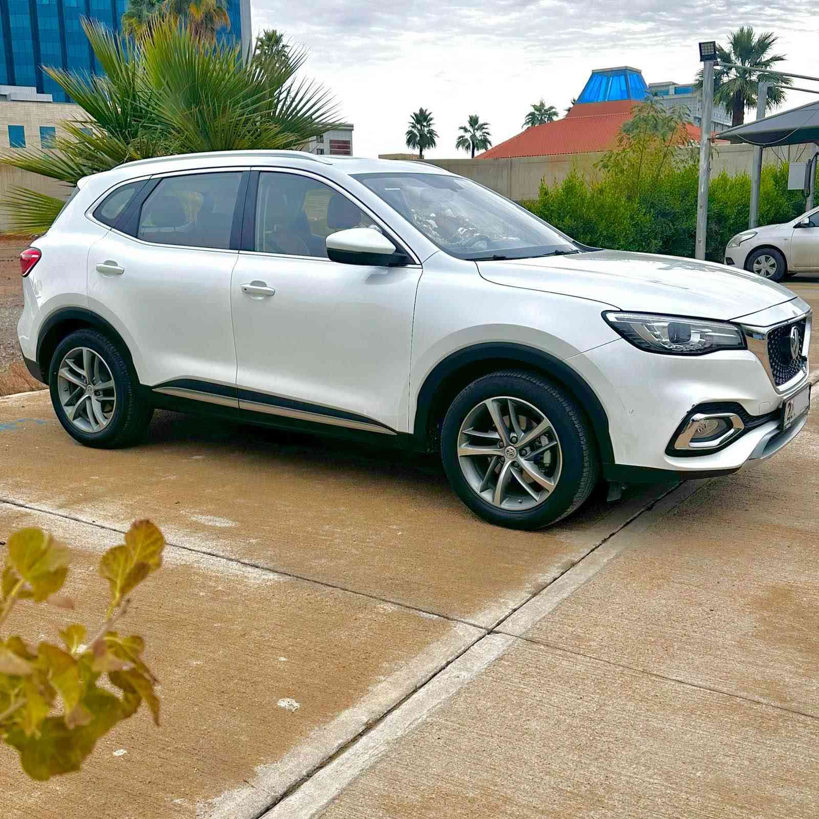 ***********
 
MG HS 2022 بي صبوغ نمونيه له جواني
فول مواصفات أربيل, العراق
