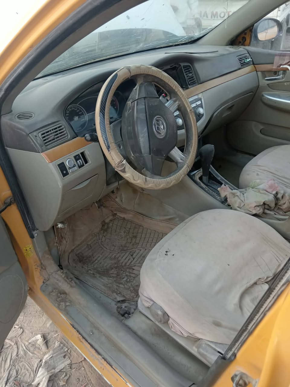 السلام عليكم مكلف بالنشر
تفصيخ ليفان ٢٠١٣ شتحتاج اتواصل *********** بي وات ساب المكان الديوانيه
