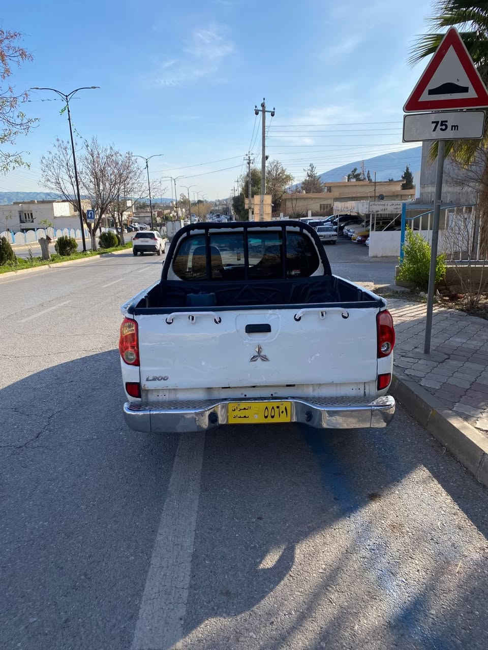 گؤرينه وه  به پا ترؤل
ميتسو بيشى/2009/L200/بى بؤياخ موزايده وه كا له ت به نا وخؤمه وه يه  يه ك سه ر ده ى كه م به نا وته وه  زؤربه پا كى ما وه ته وه سه يا ره ى ما له وه يه 15وه ره قه م ليدا وه  ٧٥گه لا و مامه له   له ده ربه نديخانه  ***********
