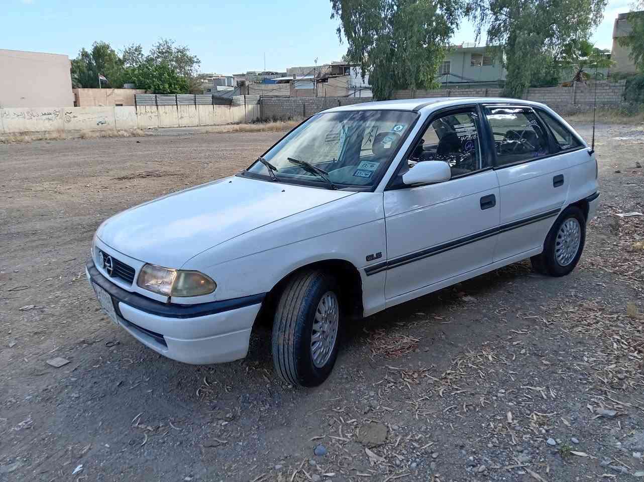 استره حجم ١٦ محرك وكير شرط موديل ٩٣ طخم تايات جديد باتري جديد ويل كب مسجل سماعات داخل نضيف وايرمنيه كلها شغاله رقم نينوئ ألماني وهزه جديده شرط التحويل كابون بانزين بيها الشراي فقط يتصل ***********
***********
السعر ٤٤ وبيها مجال
استره حجم ١٦ محرك وكير شرط موديل ٩٣ طخم تايات جديد باتري جديد ويل كب مسجل سماعات داخل نضيف وايرمنيه كلها شغاله رقم نينوئ ألماني وهزه جديده شرط التحويل كابون بانزين بيها الشراي فقط يتصل ***********
