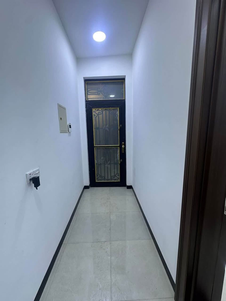 مشتمل طابق 3
———————————————
📍مربع الاقتصاديين 
🔹غرفه نوم 
🔹وصاله 
🔹ومطبخ
🔹وخدمات 
🔹مدخلين 
———————————————
💵 السعر : 750
للاستفسار اكثرر: (***********)
