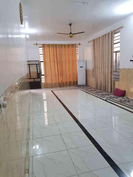 بيت البيع  👈مساحته 400 متر👉  واجها 10 ونزال 40 👈طابو ملك صرف سكني 👉 👈 قاط واحد👉 غرفتين نوم  واستقبال ومطبخ  وحولي كراج وحديقه الرضيه بورسلين الجدران سراميك بناء  طابوك 👈 منطقت بوب الشام👉 👈 رابع فرع علي شارع العام 👉تبليط مجاري كهرباء ماي سحب كلشي متوفره 👈منطقت بوب الشام👉 مدارس سوك اسواقات 👈 طابو ملكً صرف علي طابو الشعب👉 العنوان بغداد منطقت بوب الشام فرك صيطرت الشعب👈 السعر 250 مليون👉 بي مجال قليل 👈مايرهم قصط ولا مقدمه حاضر فلوسه البيت👉 اليريد  يشوف البيت مقطع فيديو يدخل على خاص أدزله مقطع فيديو مصوره من داخل وخارج اتصال برقمي أو خاص عادي بي وقت ***********  واتساب👉
