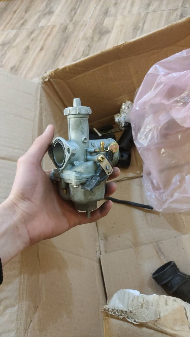 سلام عليكم للبيع غراض مستعمله 
للتواصل واتساب***********
