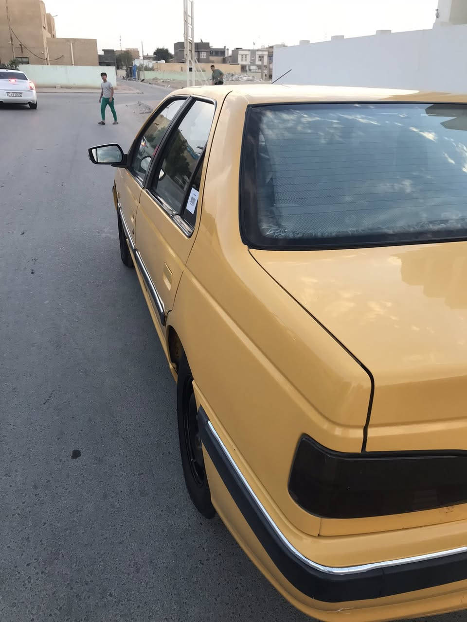 السلام عليكم 
للبيع بيجو بارص موديل ١٧
باسمي مصفره هيئه وغرامات 
للإتصال ع هذا الرقم ***********
