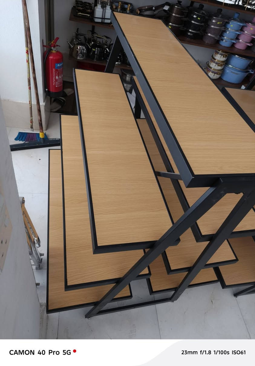 رفوف هرمي مال مولات شرط النوعية الثقيل مستخدم كلش قليل النضافه ١٠٠بل ١٠٠ مابي ولا خدش  العدد 5 رفوف


**إذا كنت صاحب هذا الإعلان وتريد حذفه لأي سبب، رجاءا أرسل رسالة إلى الدعم الفني**