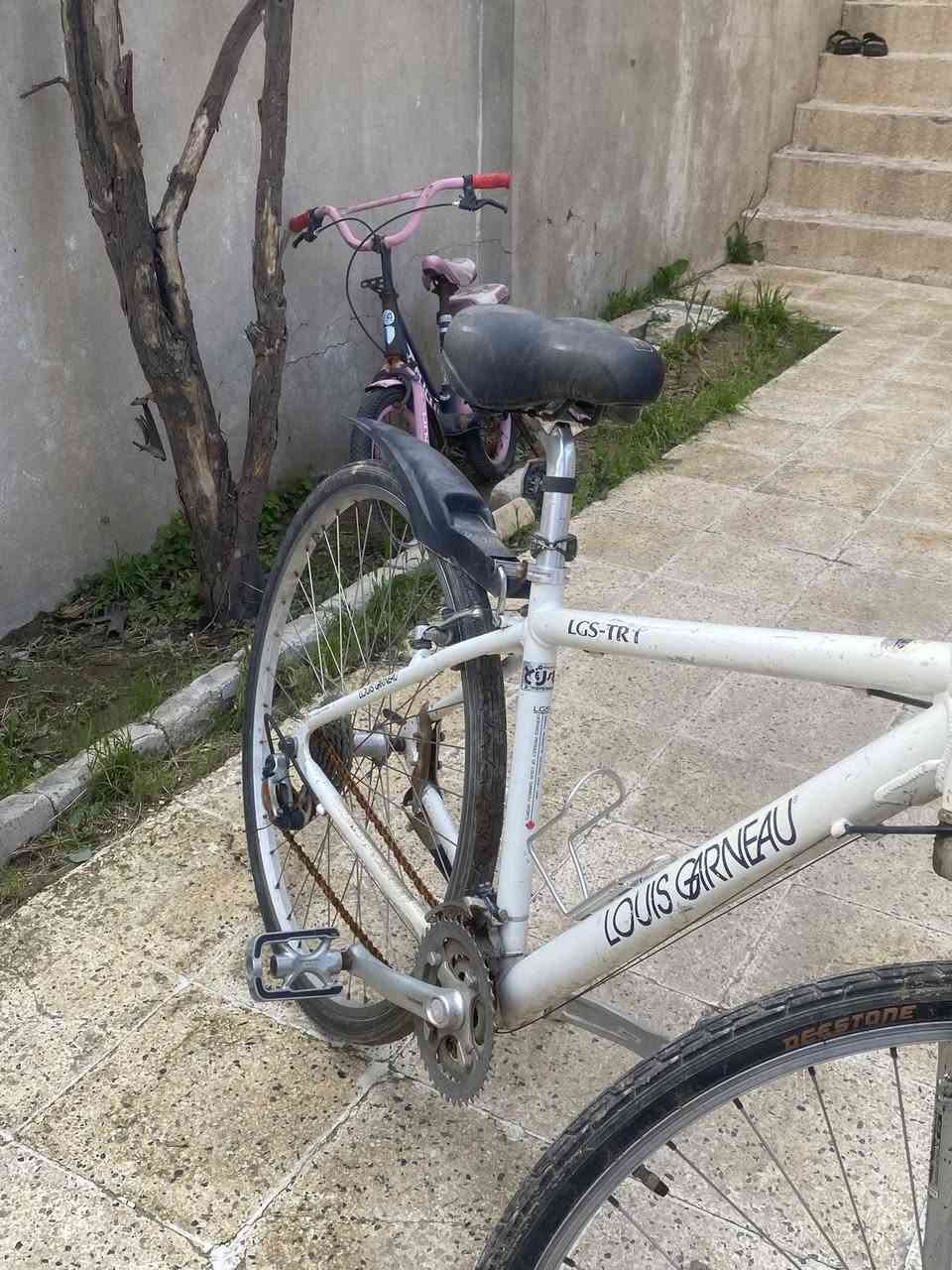 بايسكل لويس مختم كندي حجم ٢٨ مكاني موصل الايسر للاستفسار الاتصال على الرقم او واتساب 
***********
