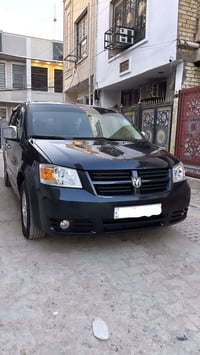 دوج كرفان موديل 2008 7 راكب الكشنات بلع سياحي  3 قطع تبريد 3مناخات منف...