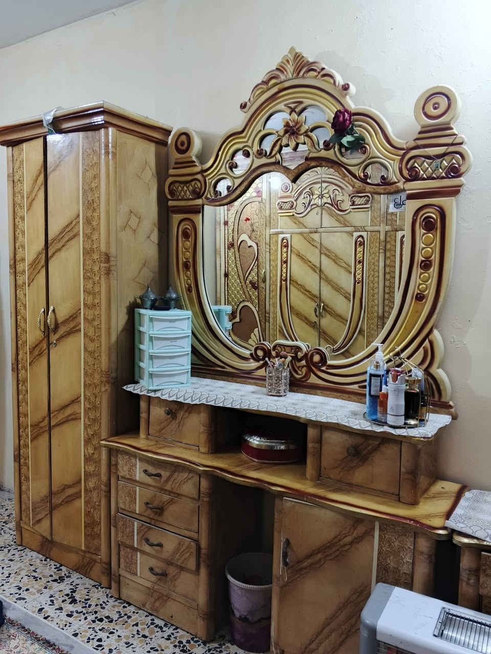 غرفه نوم نضيفه سعر 700وبيه مجال


**إذا كنت صاحب هذا الإعلان وتريد حذفه لأي سبب، رجاءا أرسل رسالة إلى الدعم الفني**