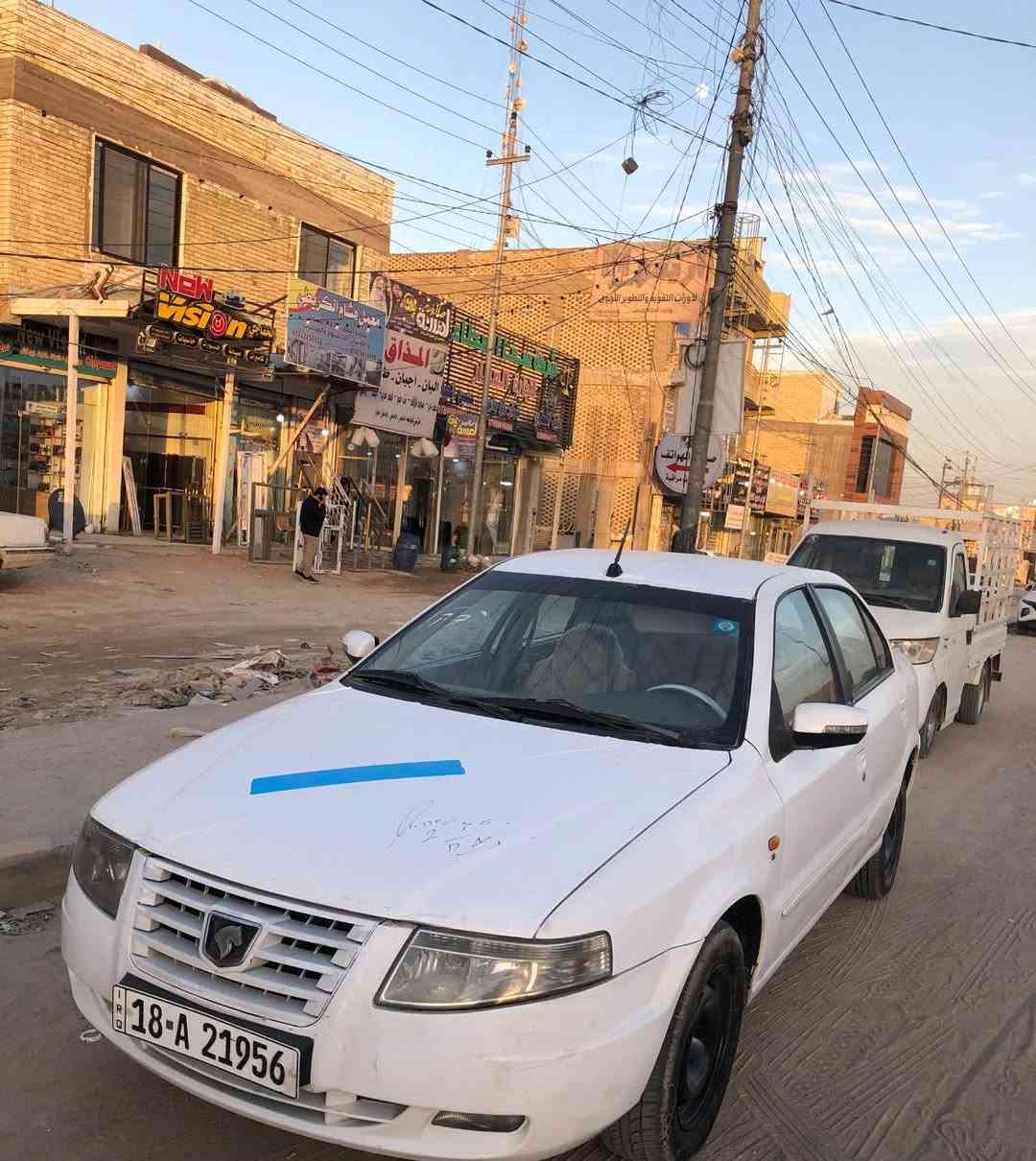 سمند سورن 2011  كفالة بدون ضربة وبدون صبغ 
رقم بابل انكليزي  مكان السيارة نجف 
تحويل ثاني يوم 
السيارة جاهزة من كل شي 
ما ناقصها برغي 
تبريد تدفئة 
حدادية جديدة من الطول للطول  
باتري جديد 
كهربائيات كلها شغالة 
السعر 44 وبيها مجال للطيبين 
***********
