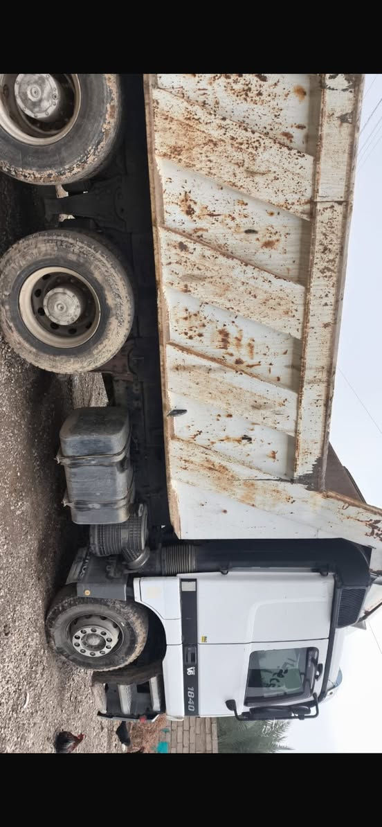 للبيع قلاب اكتروز سنكل جوبليس موديل 99 نضيفه
تفاصيل ***********
