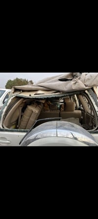 برادو مكلوبه للبيع السعر 70ورقه مكاني بغداد الشراي يتصل 07708991169