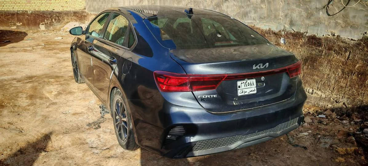 كيا فورتي 2023 جاهزة ووضع الوكالة
سيارة جاهزه  وجديدا عل وكاله كلهه وضربته بسيطه مراوس حسب القناعه او بيع   ماشية ٢٨ الف كم
محرك ٢٠٠٠ دوش  حساسات رادار قياده ذاتية
الديوانية
السعر ١٤٢
***********
