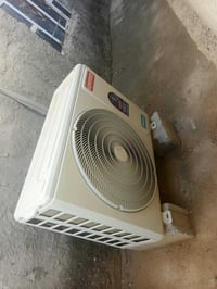 للبيع سبلت كينود 2 طن وثلث مستخدم شي بصيط  مكاني حديثه بروانه الاستفسا...