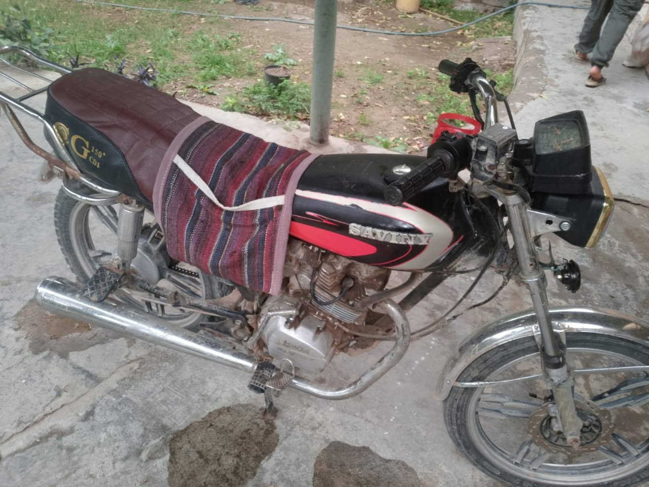 سلام عليكم دراجه سيفان 19 دراجه خير من لله يرادلها ترتيبات بدون اوراق بس شغل ومشي وين ما يعجبك دراجه خير من الله 300او بيها مجال


**إذا كنت صاحب هذا الإعلان وتريد حذفه لأي سبب، رجاءا أرسل رسالة إلى الدعم الفني**