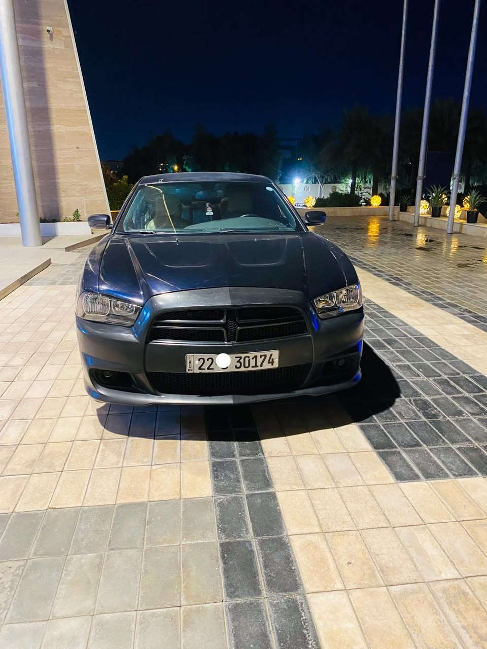 سلام عليكم
جارجر 2012  وارد امريكي
فول عدا الفتحه
مواصفات 
كشنات جلد بيجي
تحكمات ستيرن 
شاشه كبيره
رقم اربيل سنويه جديده 
 بصمه 
كير طياره 
6 سلندر 3.6
حداديه جديده
 
مكاني نجف 
بيها 3 قطع 
للتواصل ***********
السعر : 143   وبي مجال بسيط
