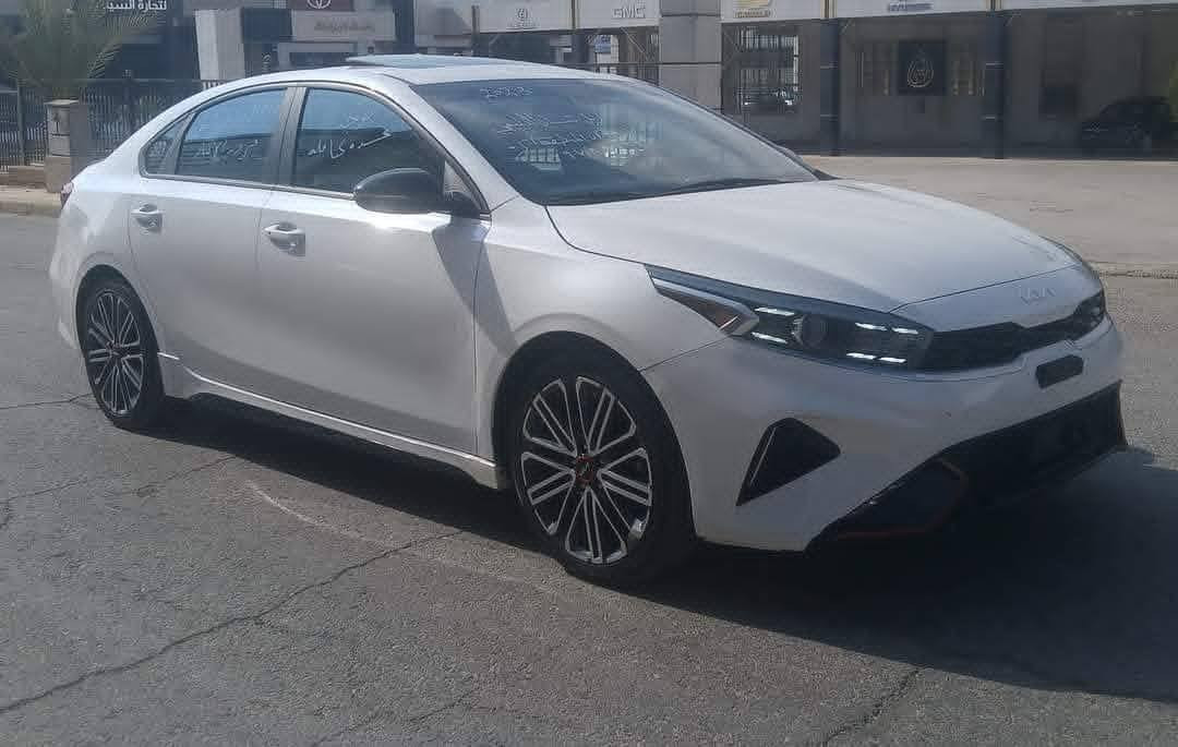 كيا فورتي  2023  GT LINE( جي تي لاين )
فول مواصفات
بصمه تشغيل / بصمة ابواب

رادار امامي خلفي 
مانع انزلاق
نظام نقطة عمياء 
كشنات جلد مختوم GT
كشن كهربائي
كروز مثبت سرعة
شاشه  كامره 
تحديد مسار 
توقف ذاتي 
اشاره مري 
اشارة ترحيب 
تحكم جهتين ستيرين رياضي D
ويل 17
≈≈≈≈≈≈≈≈≈≈≈≈≈≈≈
يريد يتصل على هذا الرقم***********
