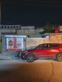 بيت للبيع بناء قديم مساحه 225 متر الواجهه 9 و النزال 25 موقعه الأورفلي...