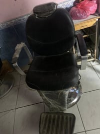 حي اور • للبيع • أثاث مكتبي