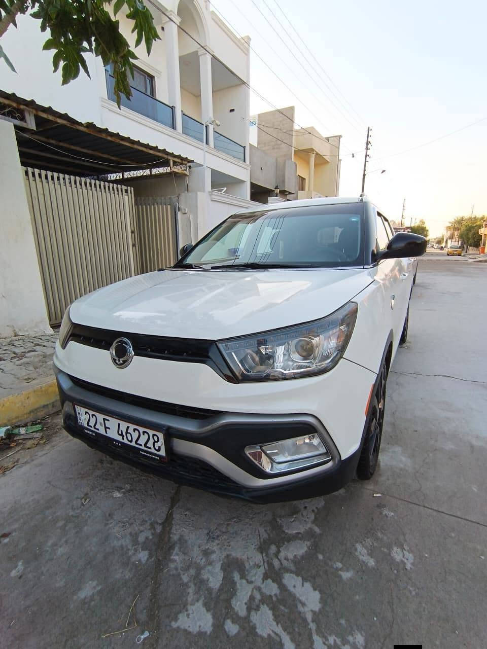 سانك يونك XLV 2016 مكفولة من الصبغ والتبديل مكينه سوناتا 2000 بانزين سيارة كاملة بدون اي نقص كير محرك تبريد كله تمام سعر 107 وبي مجال للشراي مكاني كركوك ‏‪***********‬‏
