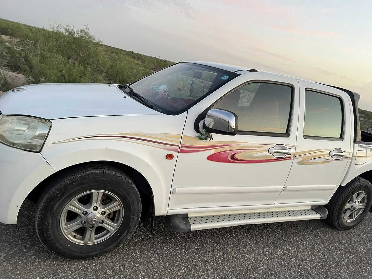 سلام عليكم سياره كريت ويل مديل 2019البيع مكفول كفاله عامه تبريد مكينه كله كفاله سنويه ال 30رقم نكليزي مداور ثاني يوم  السياره بسمي السعر  خاص ***********
