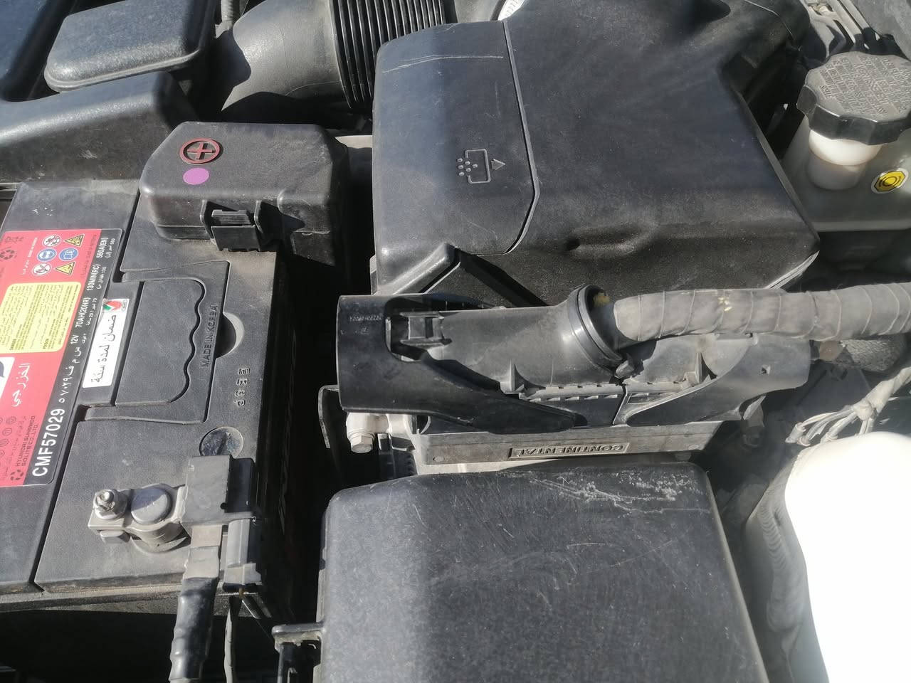 السلام عليكم سوناتا للبيع او مراوس 2015 شكل 2016 الوجهه الجديد مكفوله ماعدا ضاغطه وتبديل دهن الكير سياره جديده بأسمي السياره سنويه جديده رقم انكليزي بغداد مداور ثاني يوم  السعر 165 وبيه مجال السياره مال جناي المكان بابل محاويل غير متواجد ع الفيس اتصل على الرقم ***********
