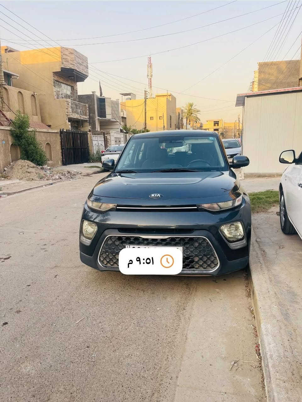 كيا صول 21
حادث امامي بدون شاصي
مبدل نفس اللون بنيد وجاملغ امامي 
رقم بغداد سنوية باسمي 
سيارة ماشية 78 m
سيارة جاهزة صدر تبريد 
محرك 2000 دوش 
رايدها ب120
***********
