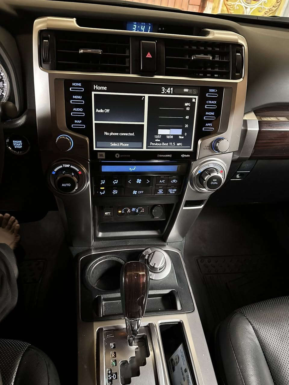 للبيع تويوتا فور رنر ليمتد موديل 22 فور ويل7 راكب ماشيه 29الف السياره كلين مكفوله كفاله عامه السعر 39000 الف للاتصال *********** هاي صور المزاد https://plc.auction/ae/auction/lot/toyota-4-runner-2022-jteku5jr0n6083338-01-56091214
