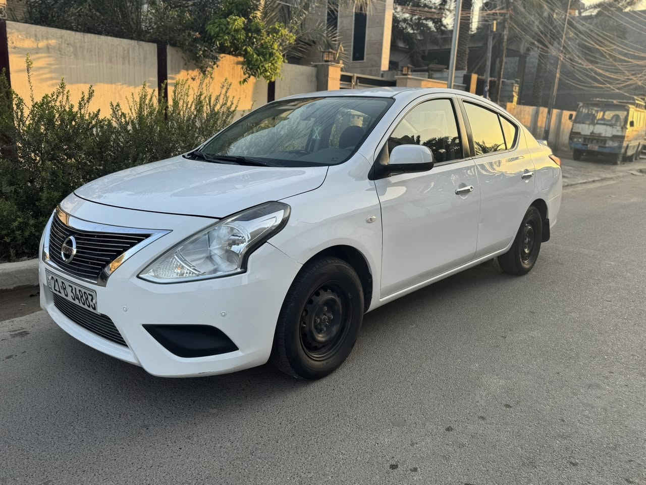 سلام عليكم نيسان سني هندي 2020
ماشيه 122
شاشه كأمره خلفيه 
حساسات خلفيه 
رقم سليمانيه 
سياره نظيفه ومكفوله تخم تاير جديد صدر جديد 
مكان بغداد  
السعر 💰105
***********
ابو  عبد الله
