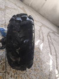 تايرات رباعية • ١٨×7.00-8 • نظافة ٩٥٪