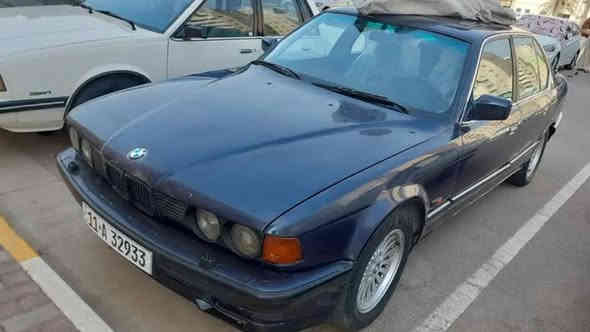 تحياتي للجميع.  BMW.. Ai  ٦ سلندر مفتوح 3.5 قبغ اسود
1990 اصل بليته سنويه. رقم بغداد الجديد سنويه لحد٢٨ تحويل مباشر

كفاله من حادث وخياس باب سكن بدلته نفس لون بسبب طخه بسيطه فرن درجه
اولئ بكركوك صبغ دبيبر هولندي...

صار شهر.. شرط بدو شخط بدون..

رصعه..

محرك قبغ اسود وراد يابان

كير حاويه جديد

حداديه Fs شرط نفظ كامل فلنجات دسكات دبلات قواعد

سلايت ٣ طكات جديد بدلت حاويه

كهرباء سياره بلاديه تفتح اي باب كلوب داخلي يشتغل سويج بلادي يفتح باب سايق جكمجه صندوق.. دبل كمبيوتر
ساعه تاريخ مسافه مقطوعه كمية صرف وقود درجة حراره جو كله بل كيجات شغال

تبريد بريفا.. تدفئه هيتر خلفي تقسيم بورد جامه وجه رجل كله شغال

تخم تأير كرستال اندلونسي قبل اسبوع

تخم ويل خليه حاويه شوط شخط مابي

لايت زنون ب ١٤٠ الف ورقه ضمان.....

بطاريه جديده سلف داينمو كله امبدل جديد...

راديتر محرك تبريد كله قوايش اصليه

مانع الانزلاق ABS

عربانه كامل حاويه.. اكسل 3.23

دوشمه كشنات وسقف تكم كله جديد تغليف كاعيه 

صارت عليه امانه  أكثر من ٦٧

سياره ناعمه متنه شرط شلعه رون ناصي

مسجل تخم سماعت JBL.. صوت رهيب

بغداد   ***********.. سعر  ( 54 ) ماكو هيج نظافه بهل سعر بخدمه والطيبين
