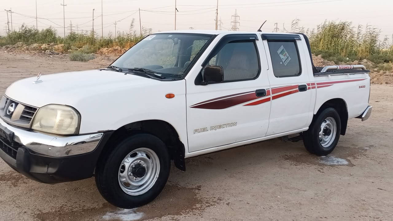 للبيع بيكم نيسان موديل 2010 مزاد وزارة الداخلية كفاله عامه ماعدى شبرين صبغ واضحات بل  فيدو محرك كير حداديه كهربيات دوشمه كله جاهزة سعره 80 ورقة وبيه مجال مكان الناصرية الرفاعي مكلف بلنشر ***********
