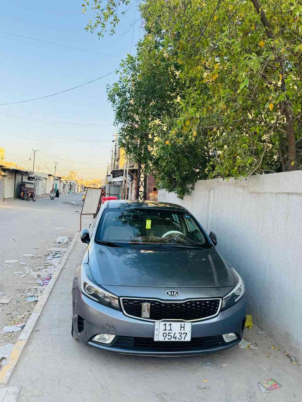السلام عليكم كيا فورتي 2018 وارد كندي
ماشية 100 او 10 نص فول حادث بنيد مصلح نفسة 
او بي تصليح بدايت الشاصي او بارد بلباب شي بسيط
سعر 115 او بيهة مجال للشراي العنوان الشعب 
رقم الهاتف ***********
