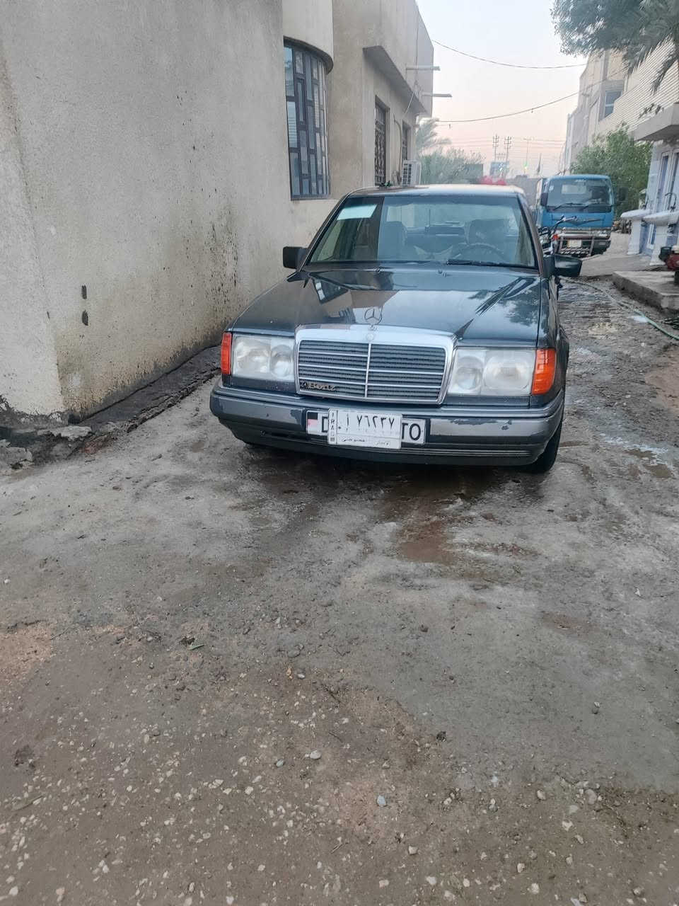 سلام عليكم مارسيدس دب موديل 88 للبيع سعر خاص ***********
