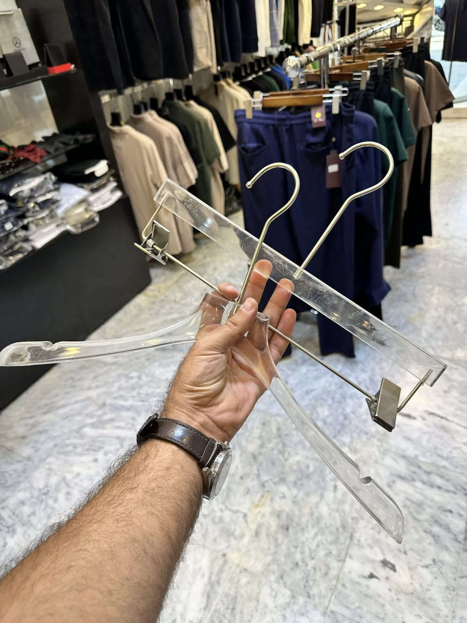 تعاليك للبيع للاستفسار
***********
