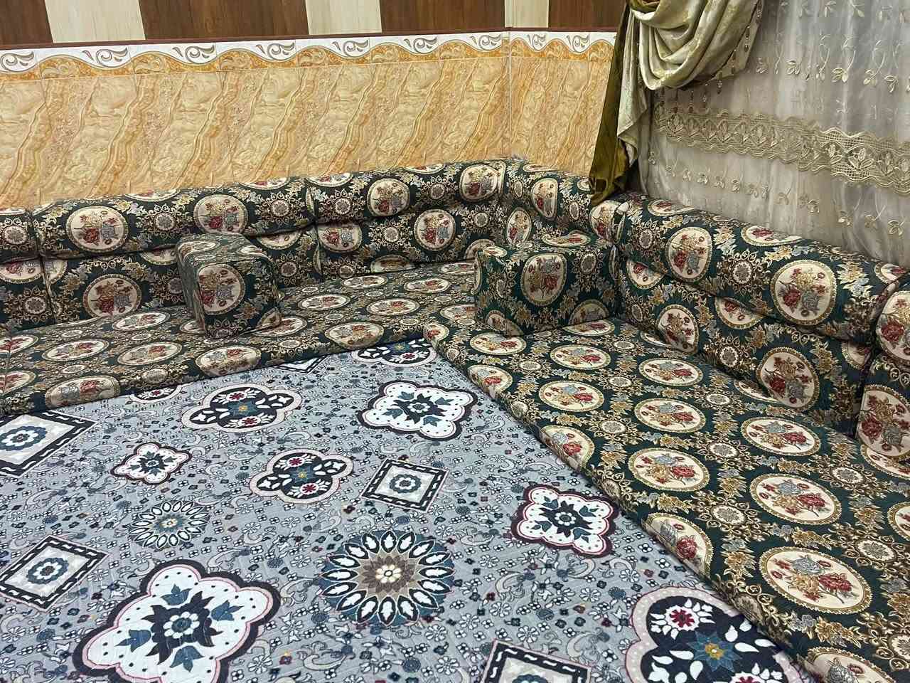 كعدات عربية للبيع نظيفات كلش حت ما نكعد بيها😂
مكانيّ البصرة 

السعر٢٢٥ وبيها مجال 

رقمي***********
