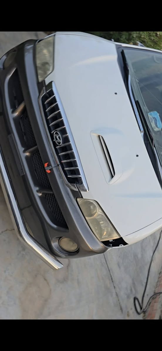 ستاركسات موديل 2006 رقم بغداداجره وموديل2000 رقم ديالى خصوصي للبيع عنوان ديالى بلدروز للاتصال (***********)(***********)
