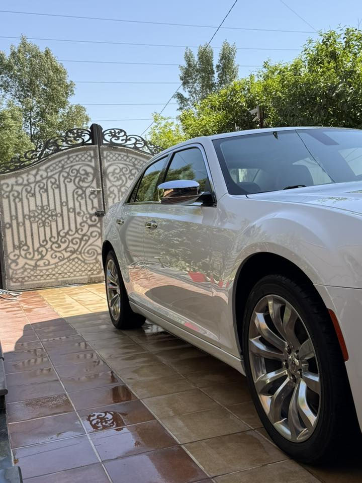 السلام عليكم اوباما موديل 2019 مواصفات C
كفاله عامه من جميع النواحي للبيع فقط

هزه سنويه كله جديد بسمي السياره 

العنوان بغداد الكرخ

السعر 285 

***********
