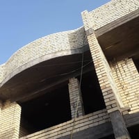 خلفة بناء اشتغل عل دبل وبليوميه راسل الصفحه او اتصل وبيك خير وتدلل0774...