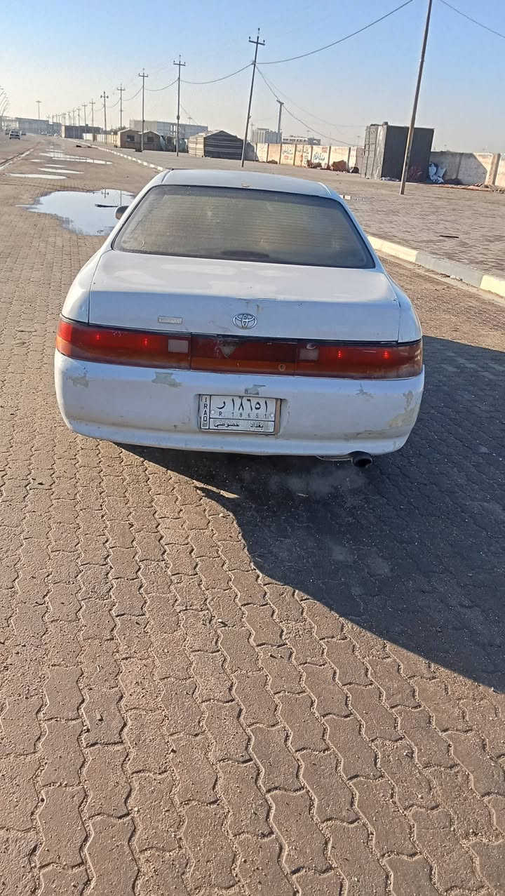 السلام عليكم سيارة شيزر  للبيع الموديل 1996 سيارة مكفولة من الكص والنقل والعيب  ضربة مابيها مكينه  ثنين ونص  كير كايم  سنويه منتهيه  رقم بغداد      دواخل جدد السعر 40 وبيه مجال  ومكاني بصرة وللاستفسار على الرقم ‏‪0788 578 3078‬‏
