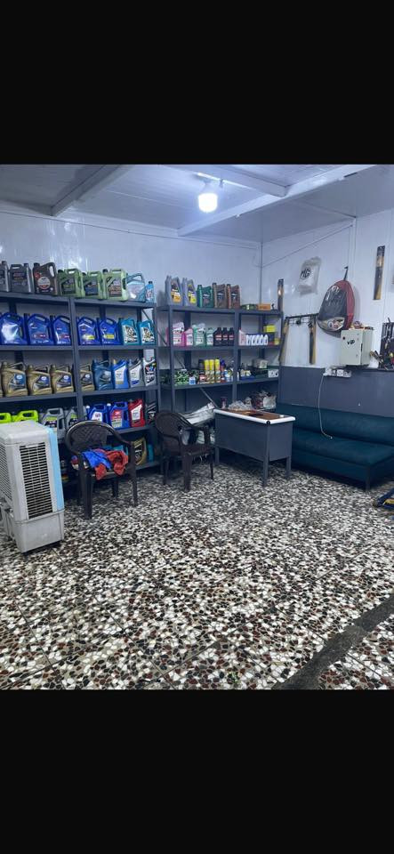 السلام عليكم محطة غسيل سيارات للبيع مكانها بغداد حي الجامعة اني مكلف بالنشر للأستفسار هذا رقم صاحبها 

0772 163 1068
