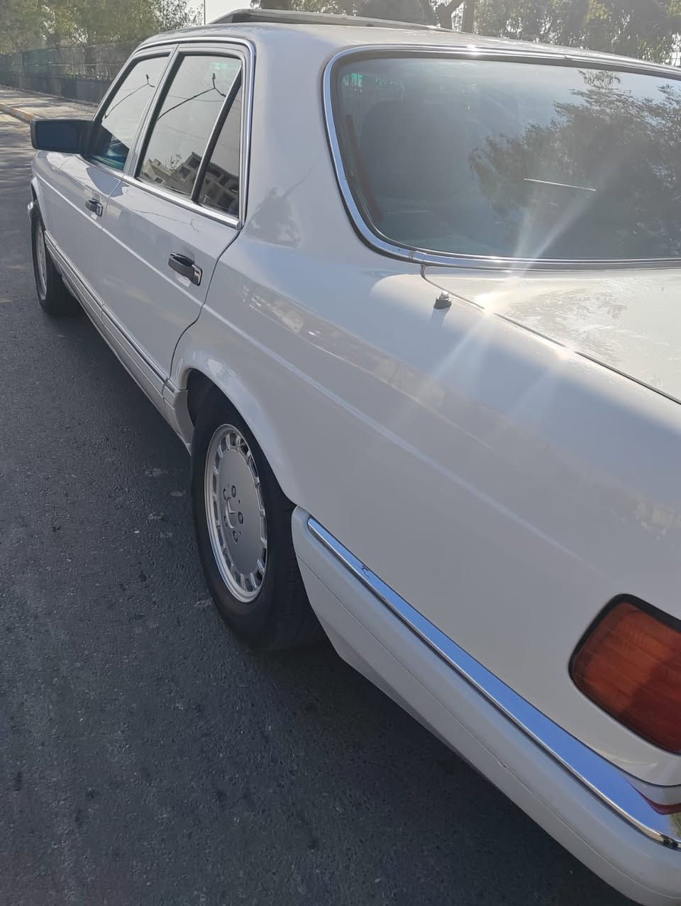 السلام عليكم 
مرسيدس جامبو موديل 1989
مصبوغه عام 
سياره حلوه ونضيفة ورقمها حلو 
جاهزه مابيه نقص 
السعر 95 ورقة وبيها مجال بسيط 
للتواصل *********** خالد الجبوري
