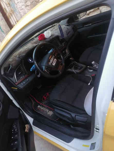 سلام عليكم. 
النترا للبيع 2018
فول بصمة
مصفرة كامل
وارد امركي
***********
