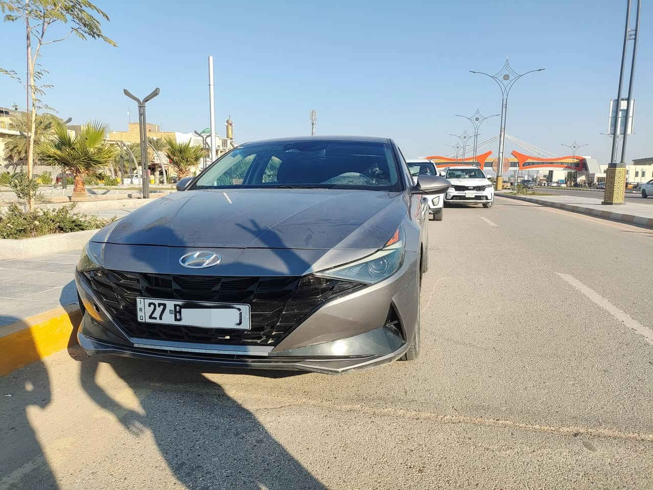 السلام عليكم 
النترا للبيع موديل 2022 فول عده الفتحة
رقم ذي قار معوقين وكالة ثاني يوم المعوق يمي
مواصفات ( ثلاث انظمة قيادة سبورت ايكو نورمال - مثبت سرعة - رادار امامي خلفي جانبي - تدفئة بالكراسي - تبريد منفصل - مانع انزلاق -سايد بريك كهربائي - بصمة ابواب- بصمة تشغيل - تشغيل عن بعد -ايرل نفگيشن - كامره دواره - شحن لاسلكي - عداد ديجتال - شاشة تدعم أندرويد اوتو و ابل كار بلي )
السيارة ماشية 50 الف كيلو متر مو ميل استخدام شخصي
الضرر تبديل بنيد و چاملغ بدون دواخل (حادث سطحي) و الچاملغ الاصلي موجود ضربته اقل الشبر
السعر 142 و بيها مجال للشراي
الاتصال على الرقم ***********
