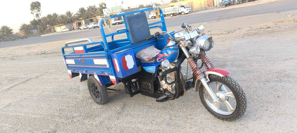 السلام عليكم ستوته للبيع موديل 20 محرك 25 اوراق اصولي كفاله عامه ستوته جاهزه سعر 1400 وبيها مجال المكان بابل الشوملي الرقم ***********
